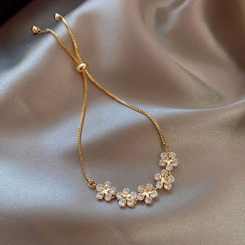 2024 New Korea New Fashion Letter D Star Simple Vintage Pendant Bracelet Woman Stainless Steel Bracelet Luxury Original Jewelry - LOCKDEALZ