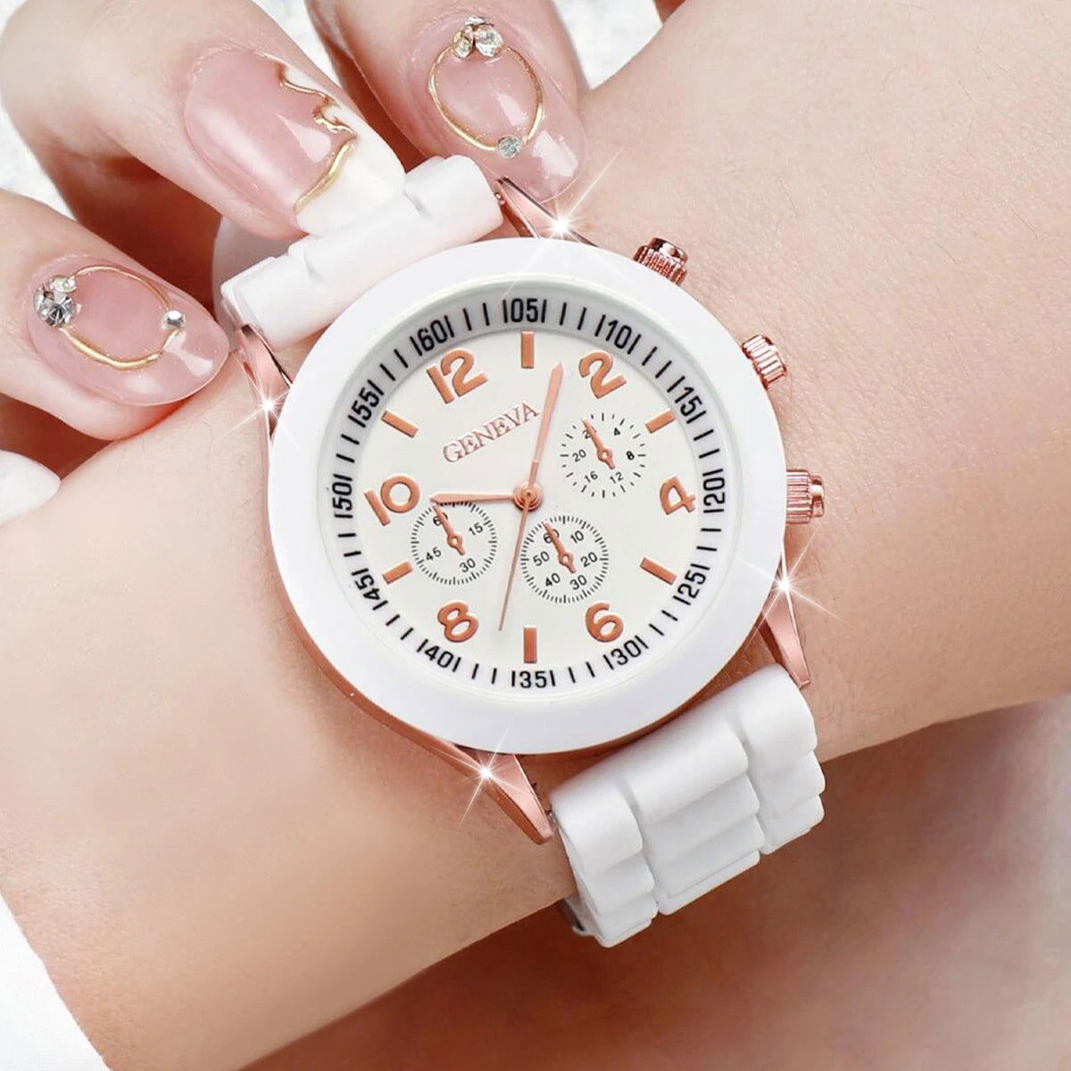 4PCs/Set Women Silicone Watch White Pink Red Black Colors Quartz Watch Set - LOCKDEALZ