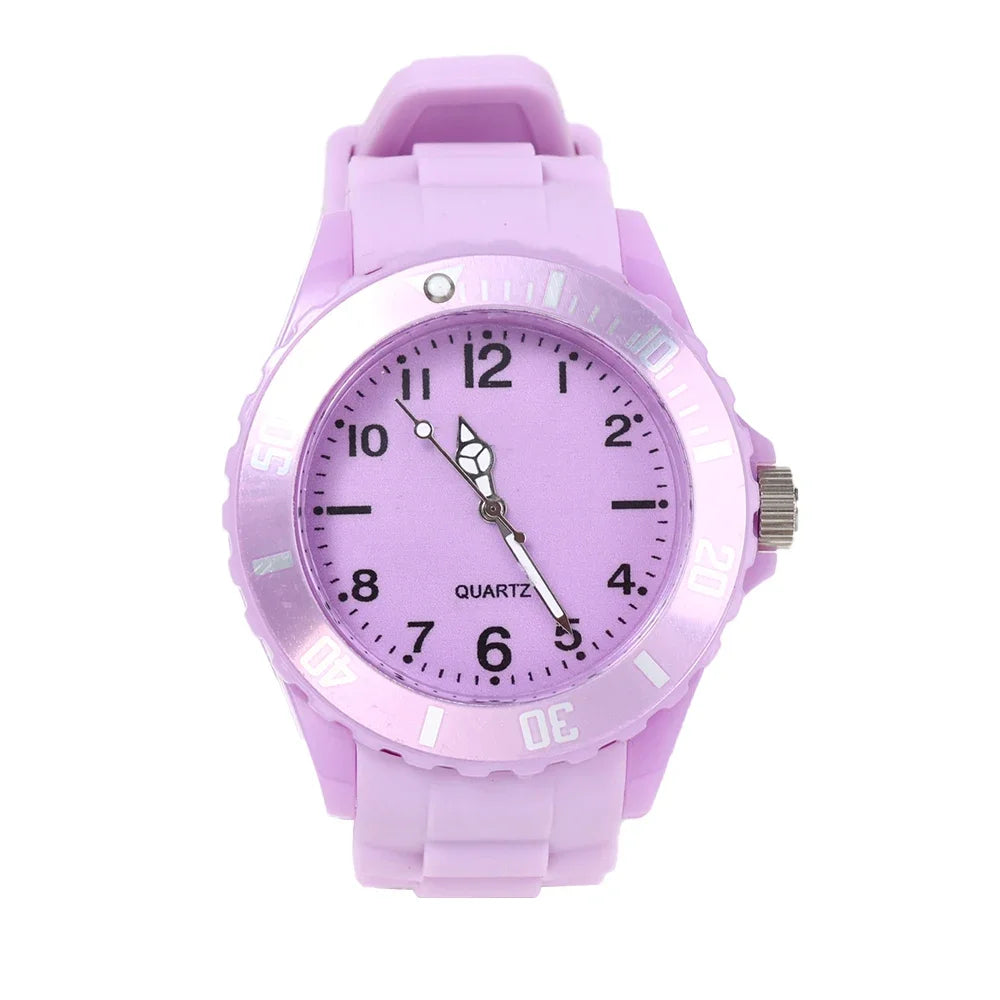 Fashion Casual Watches Silicone Lady Quartz Watch Student Female Classic Vintage Clock Electronic Student Couple WristWatches - LOCKDEALZ