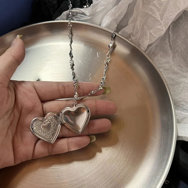 Gothic Red Peach Heart Pendant Necklace For Women Girls Sliver Ghost Claw Love Short Choker PunkClavicle Chain Gifts - LOCKDEALZ