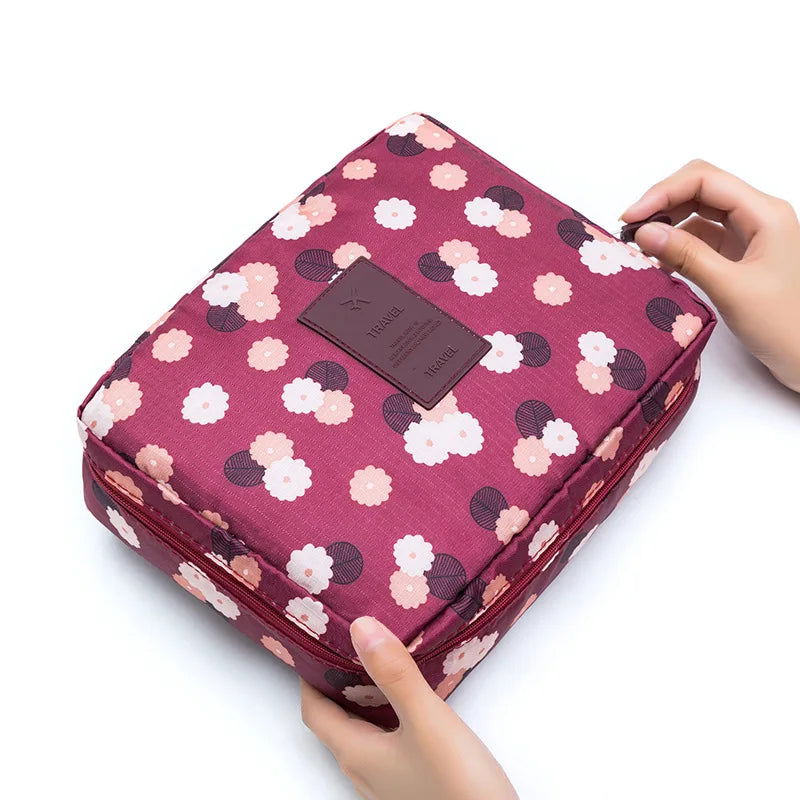 High Capacity Outdoor Girl Makeup Bag Women Cosmetic Bag Toiletries Organizer Waterproof Female Storage Make up Cases - LOCKDEALZ
