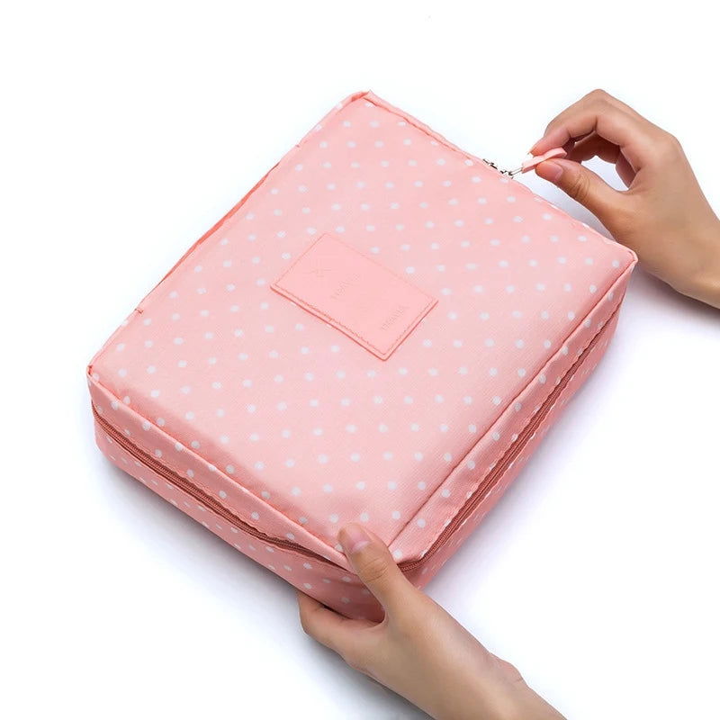 High Capacity Outdoor Girl Makeup Bag Women Cosmetic Bag Toiletries Organizer Waterproof Female Storage Make up Cases - LOCKDEALZ