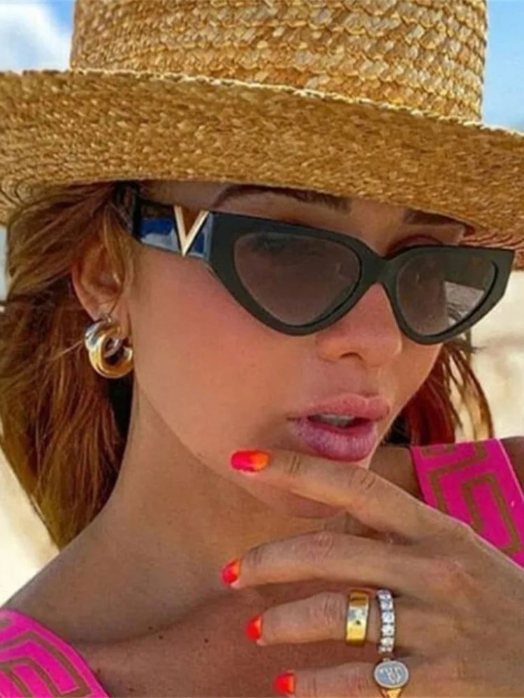 Luxury Vintage Cat Eyt Sunglasses Women 2023 Fashion V Brand Designer Cateye Sun Glasses Female Eyewear UV400 Gafas De Sol Mujer - LOCKDEALZ