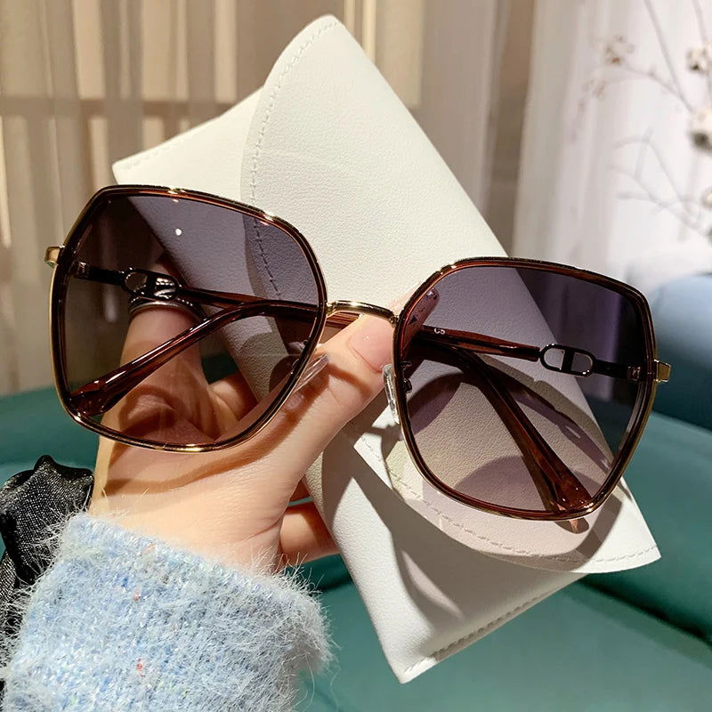 New Fashion Polarized Sunglasses Women UV400 Gradient Lens Sun Glasses Oversized Retro Square Luxury Brand Oculus - LOCKDEALZ